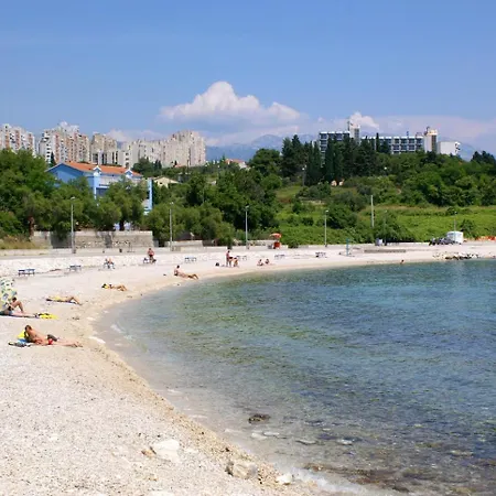 Apartment With Wifi - 22131 *